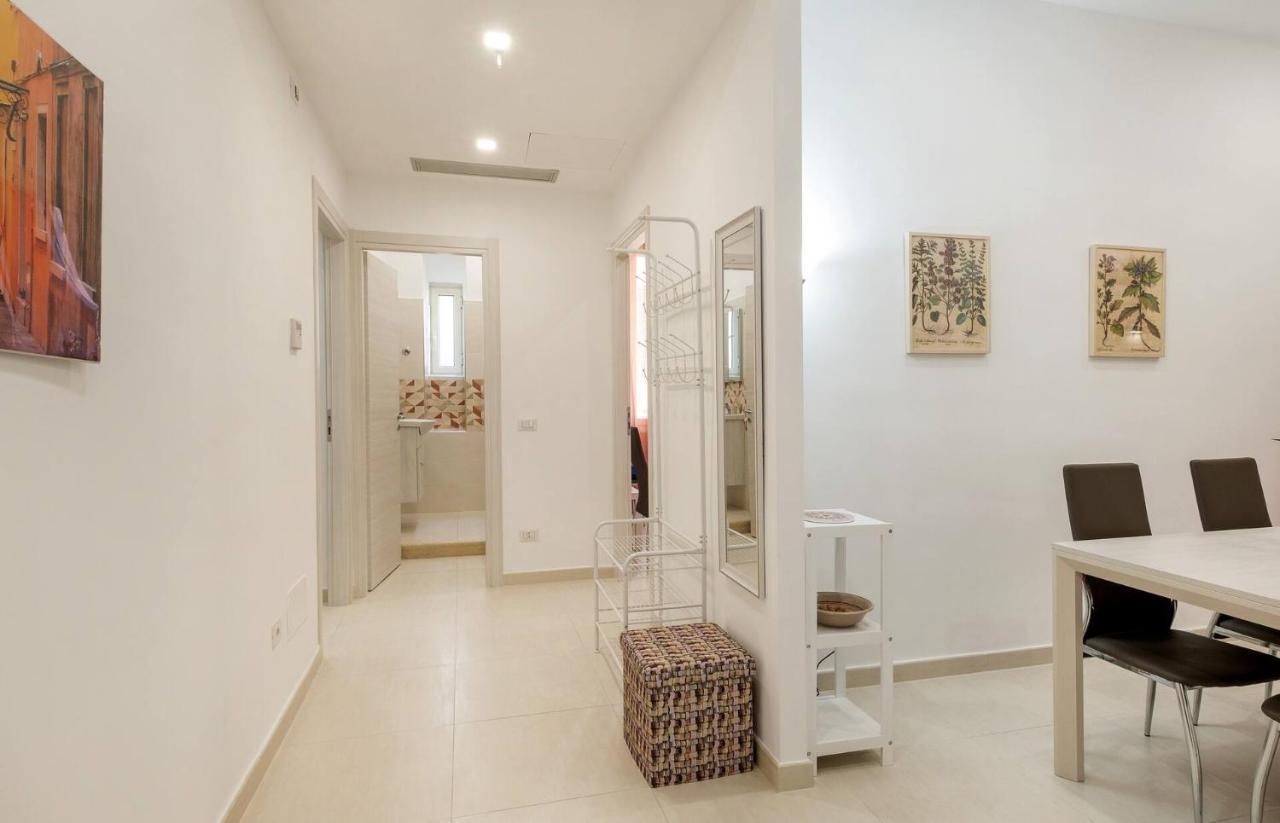 Iflat Lovely And Bright 2 Bed Flat Near Termini Roma Exterior foto