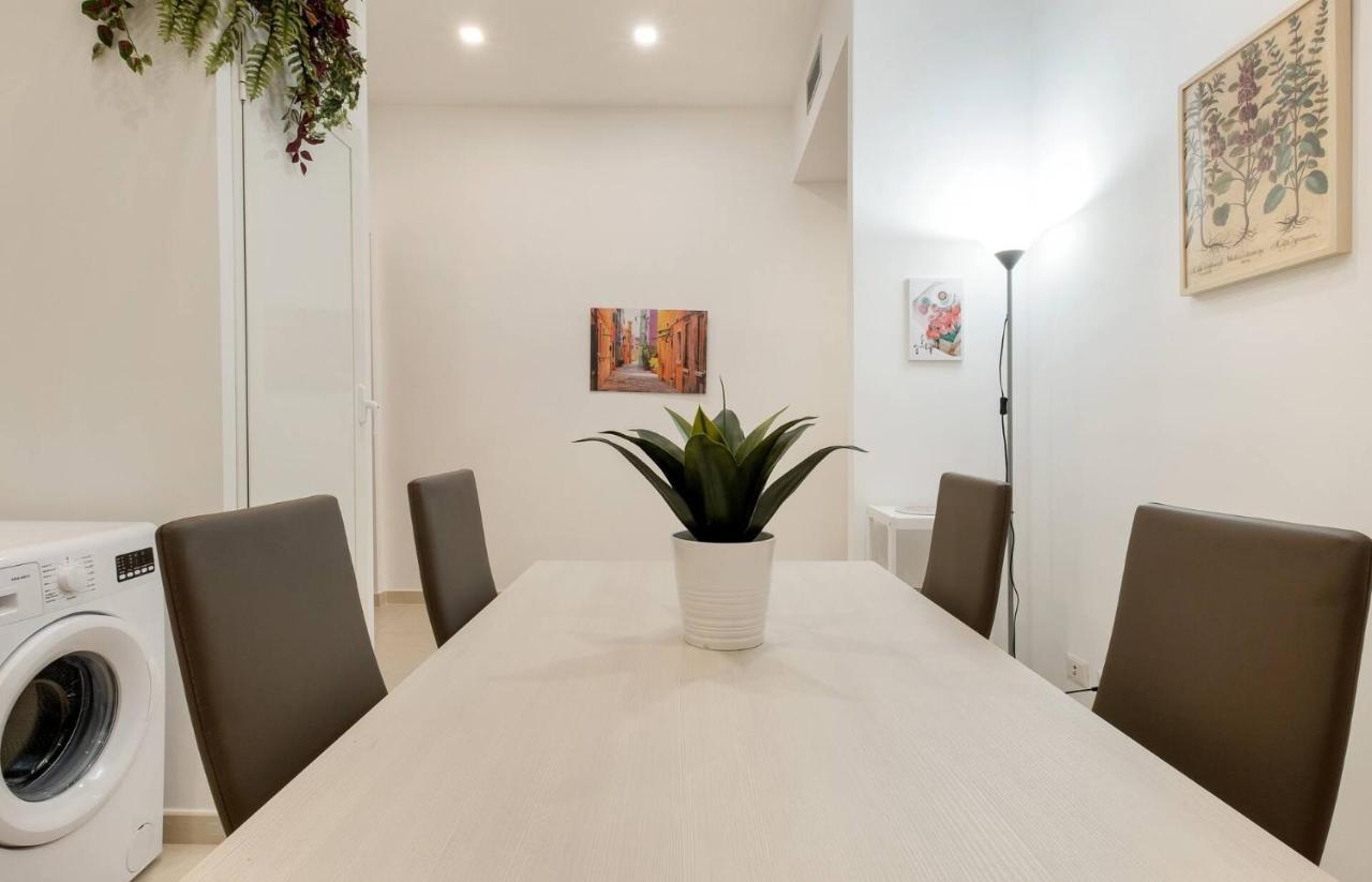 Iflat Lovely And Bright 2 Bed Flat Near Termini Roma Exterior foto