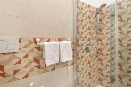 Iflat Lovely And Bright 2 Bed Flat Near Termini Roma Exterior foto